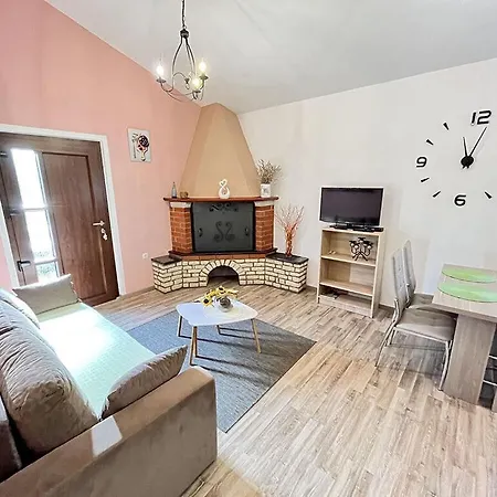 Grazia Apartment *